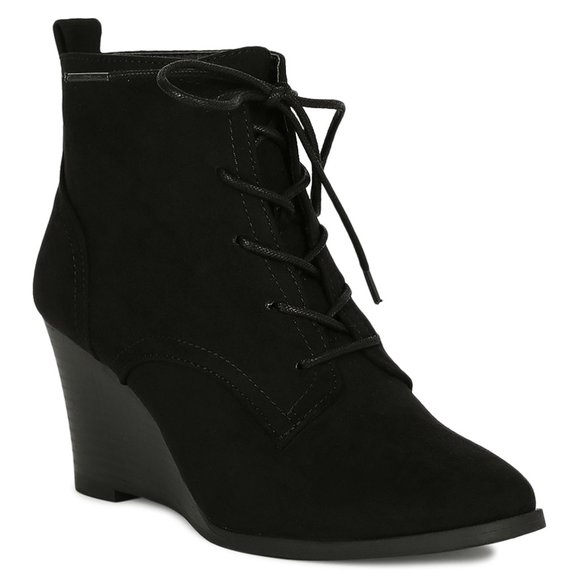Qupid | NWT Orna Lace-Up Wedge Bootie - Picture 5 of 10